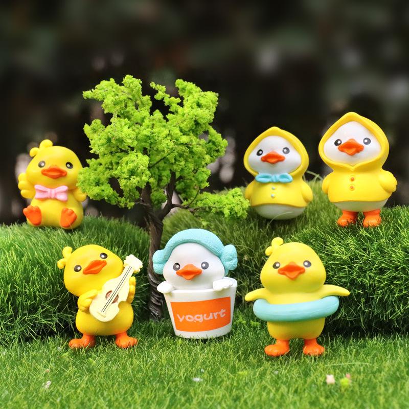 Little Yellow Duck Plush Toy Raincoat Doll - Cute Car Decor Ornament