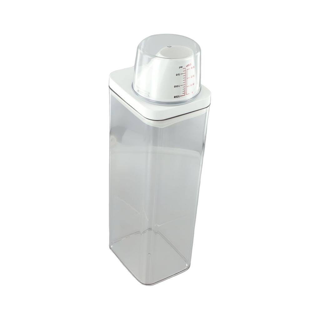 Contenitore in Plastica per Detersivo da Bucato Caratteristiche Design User-Friendly con Tazza Dosatrice a Vite per un Uso Accurato