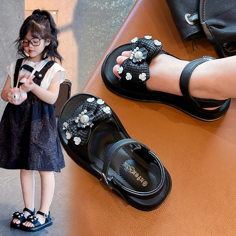Children's Open-toe sandals2026New Summer Cute Pearl Shell Rhinestone Beach Sandals for Small, Medium, and Large Children
