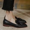 Leather Shoes Women's Spring 2025 New Retro Temperament Flat-bottomed British One-pedal Versatile Fashion Loafers Single Shoes