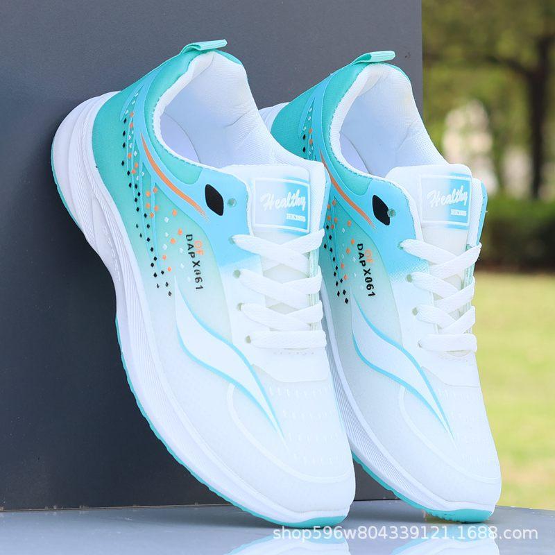 Men's Shoes Summer New Mesh Breathable Casual Shoes Light Casual Versatile Soft Sole Deodorant Sports Shoes Running Trendy Shoes