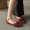 2026 Women's Retro Plaid Fashion Casual Flat Shoes Spring and Autumn Pointy Light and Comfortable Low-top Shoes.