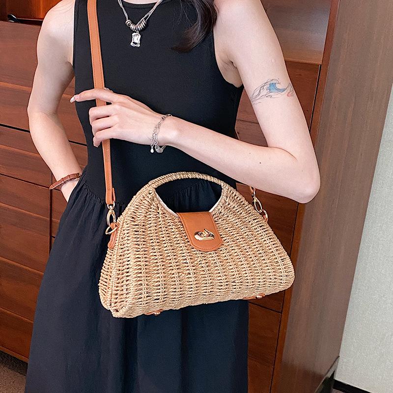 Niche Design Bag Women's New Summer Versatile High-end Shoulder Messenger Bag Portable Woven Straw Bag