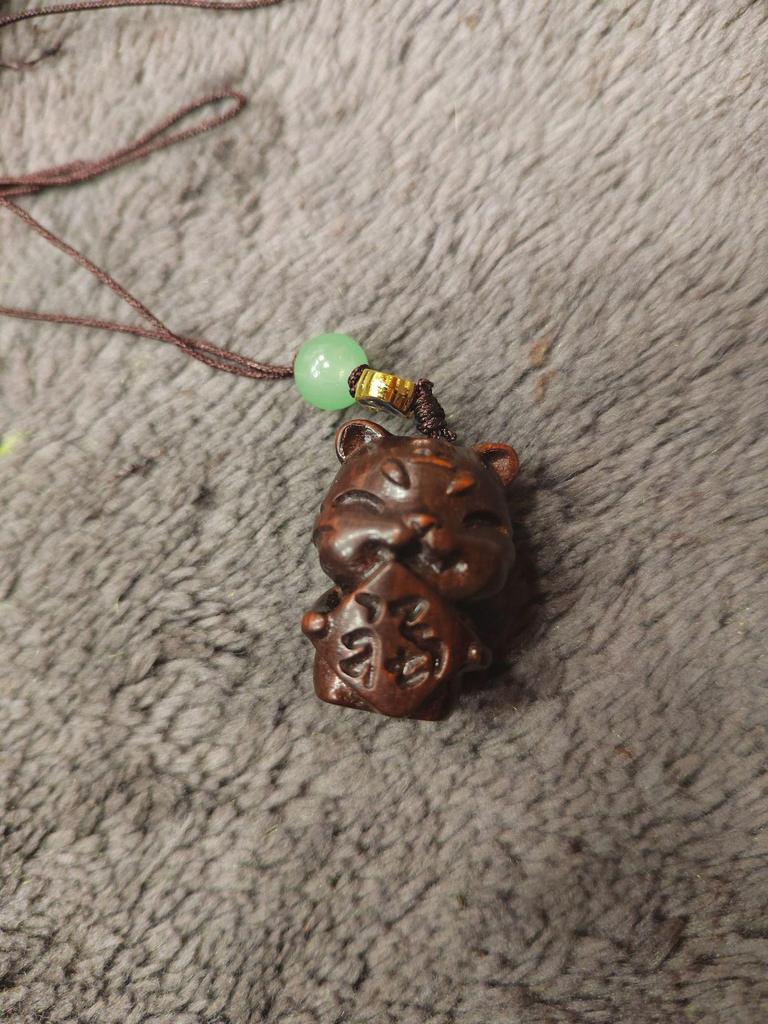 Green Sandalwood Zodiac Animal Guardians Phone Strap & Backpack Pendant