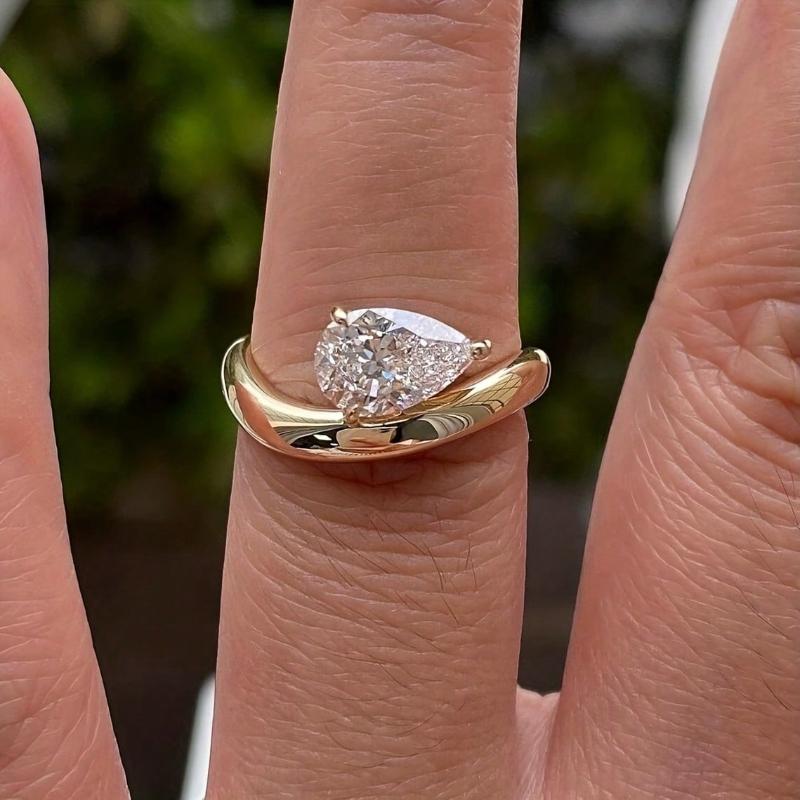 Sparkling Teardrop Shaped Zircon Geometric Women's Ring, Fashionable and Minimalist Design, Daily Party Jewelry Gifts