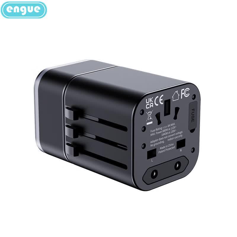 ENGUE Universal-Reiseadapter mit Dual-USB und Typ-C