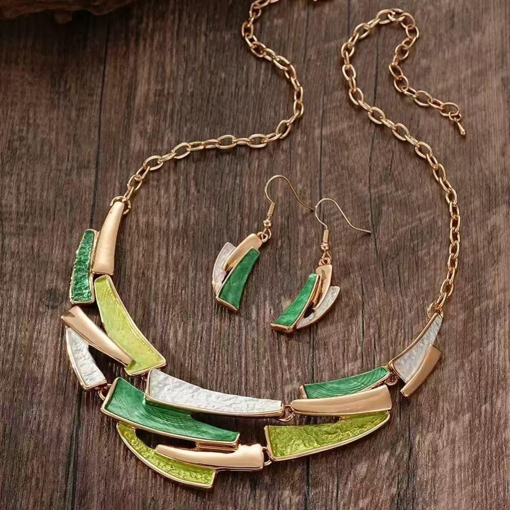 Zinc Zinc Zinc Alloy Vintage Earring Necklace Set Enamel Colored Fashion Jewelry Set Christmas Gift зелёный