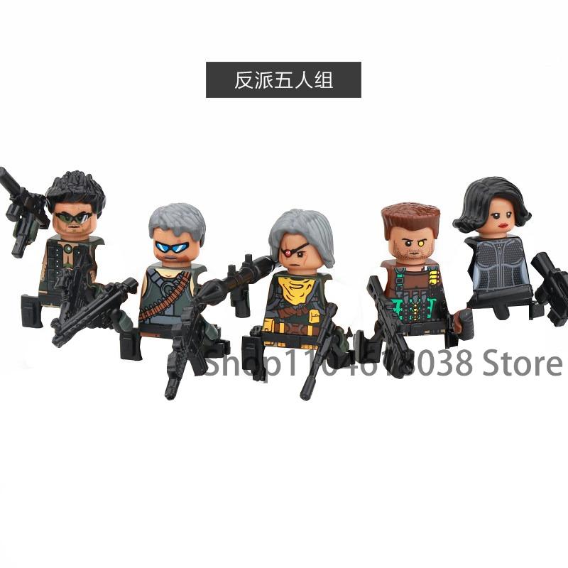 Military Soldiers Figures Weapons Building Blocks Accessories Two-color Guns Assault Sniper Rifles M16 M4 Model Bricks Toy Gift