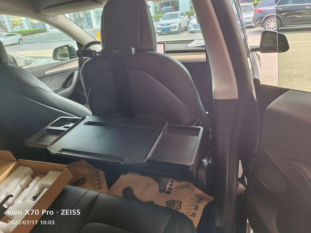 For Tesla Model Y Baksetebord Sammenleggbart Laptopbord Bærbart Kjøretøybord Bilmodifikasjon ModelY 2023 Interiørtilbehør