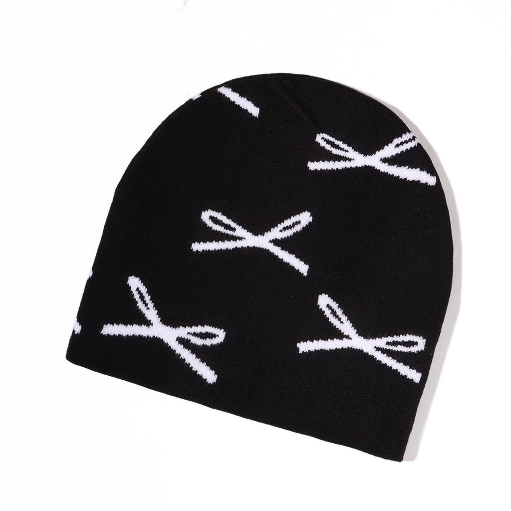 Acrylic Knitted Beanie With Round Top And No Brim For Street Style And Warmth