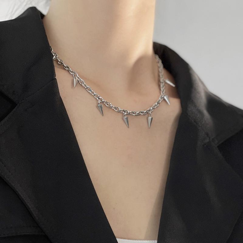 Versatile Punk Spike Choker Necklace For Men And Women Unique Fashion Statement Jewelry