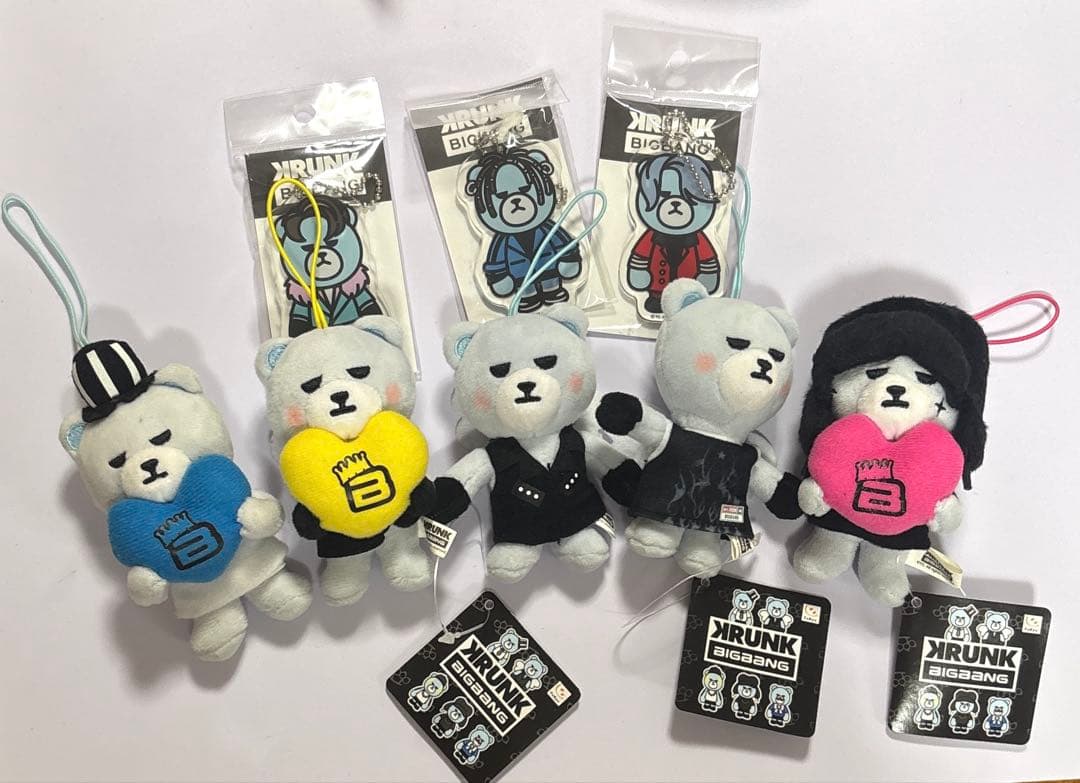 

[USED] BIGBANG Crank Mascot Strap