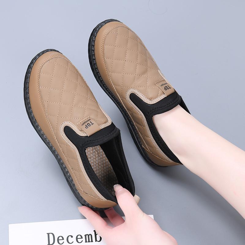 ****** and Autumn New Women's Casual Single Shoes S**t Sole Versatile Old ******* Cloth Shoes Women's Fashion Flat Side One Pedal Mom Shoes