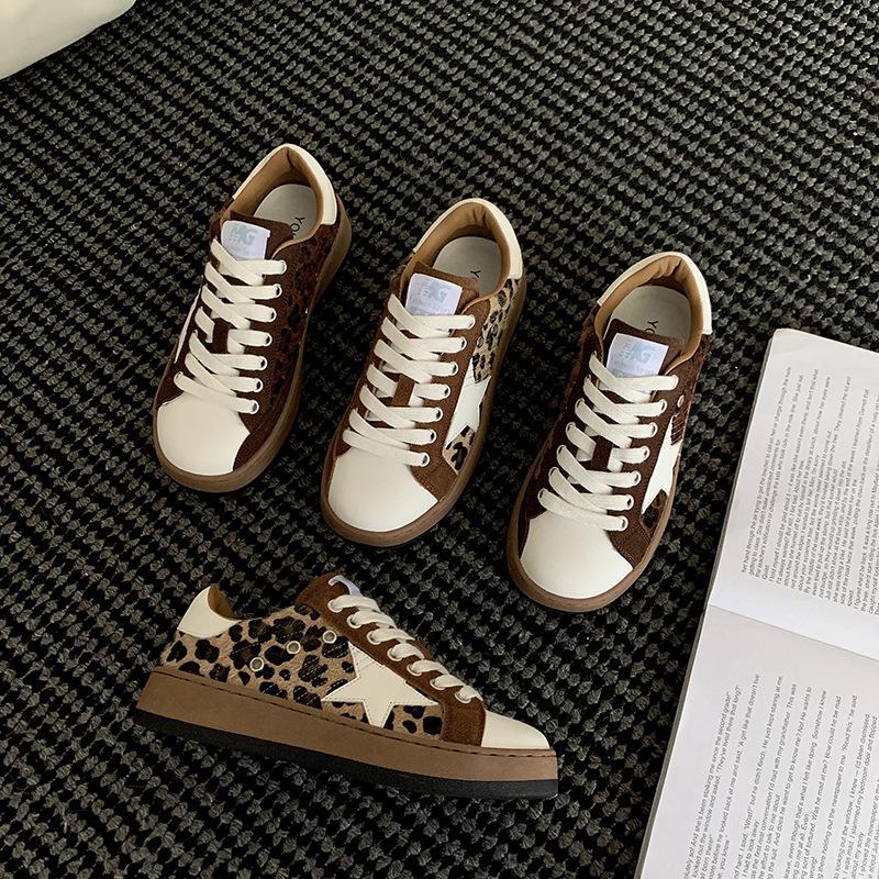 2025 New Old Casual Versatile Color Matching Trend Flash Color Board Shoes Low-top Flat Star Shoes Women