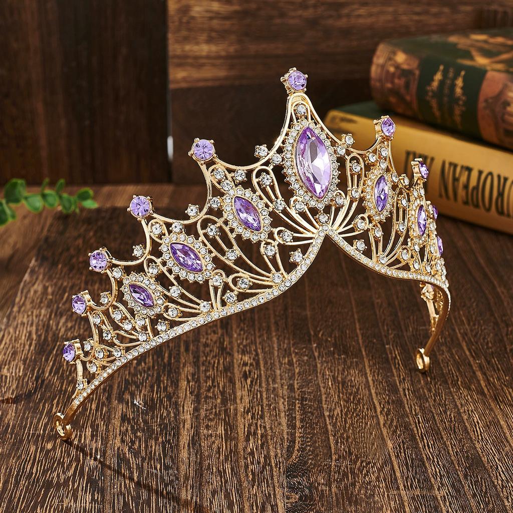 The Bride's Crown Headwear A Luxurious and Grand Baroque Alloy Crown Is A Party Princess Dress Accessory