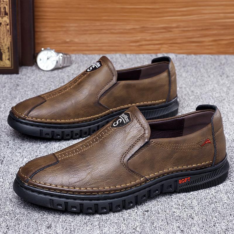Casual Leather Shoes Men's Soil Autumn Soft-soled Soft-faced Leather Korean Version Lazy Shoes Without Shoelaces and One Pedal Driving Leather Shoes