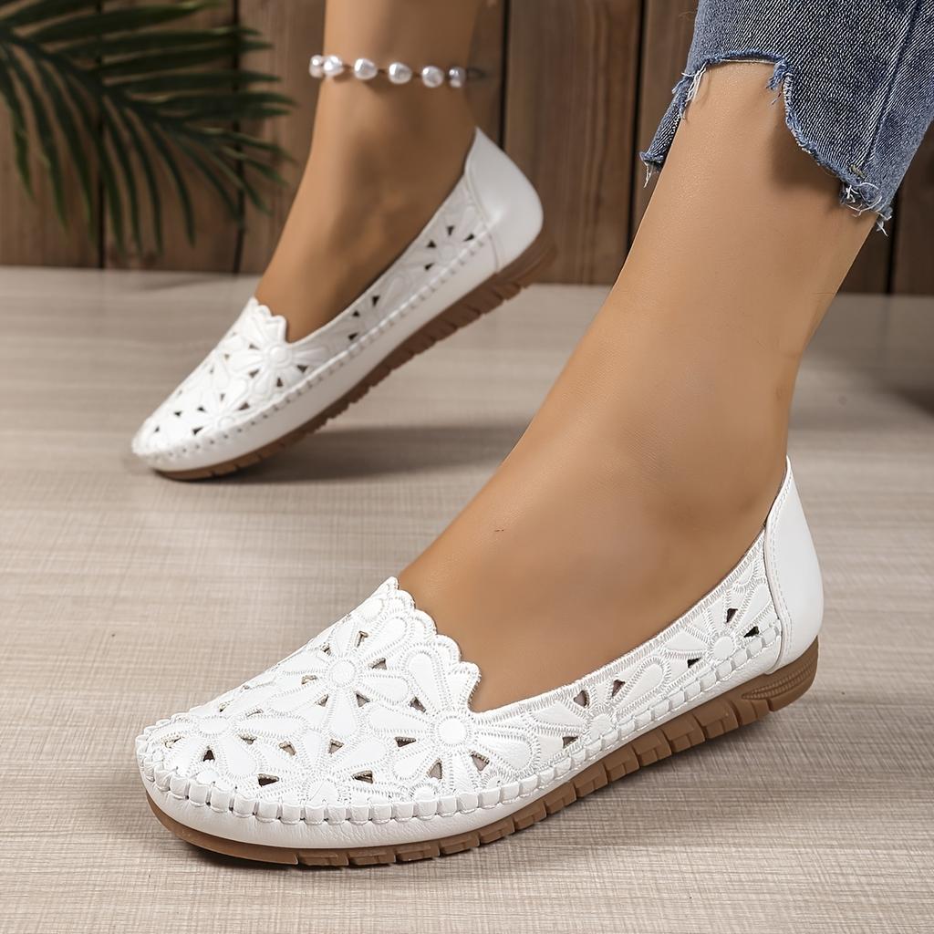 Kadın Modası Kesik Detaylı Slip-On Düz Ayakkabılar Hafif Rahat Günlük Ayakkabılar