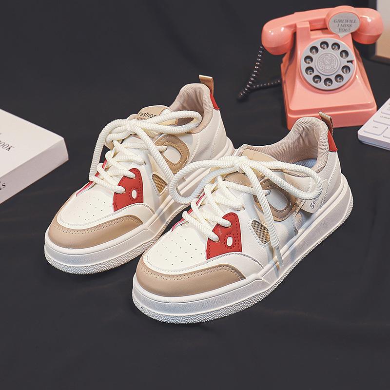 White Shoes Women's Street Shooting Fashion All-Match Flat Leather Surface Sneakers New Casual Students' Skateboard Shoes Fashion