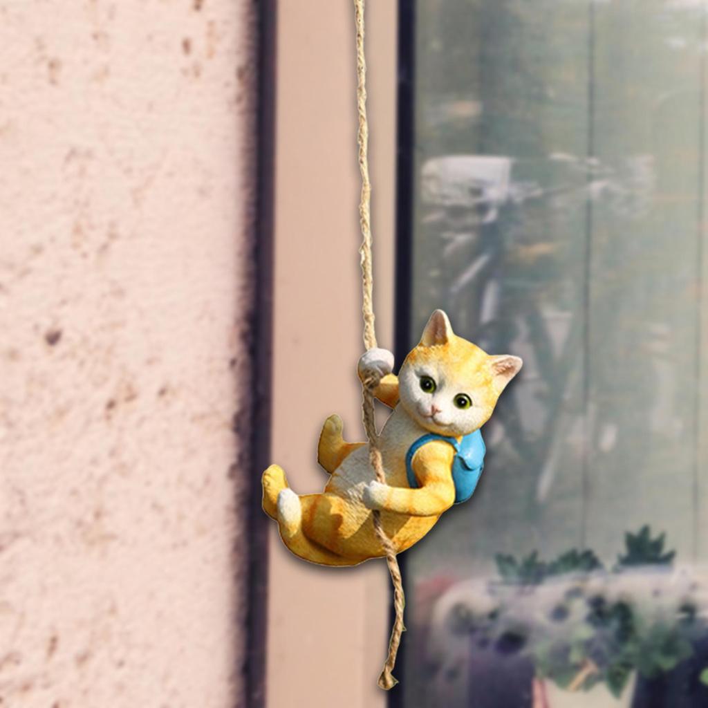 Miniature climbing animal statue, climbing figure, decoration, ornament,