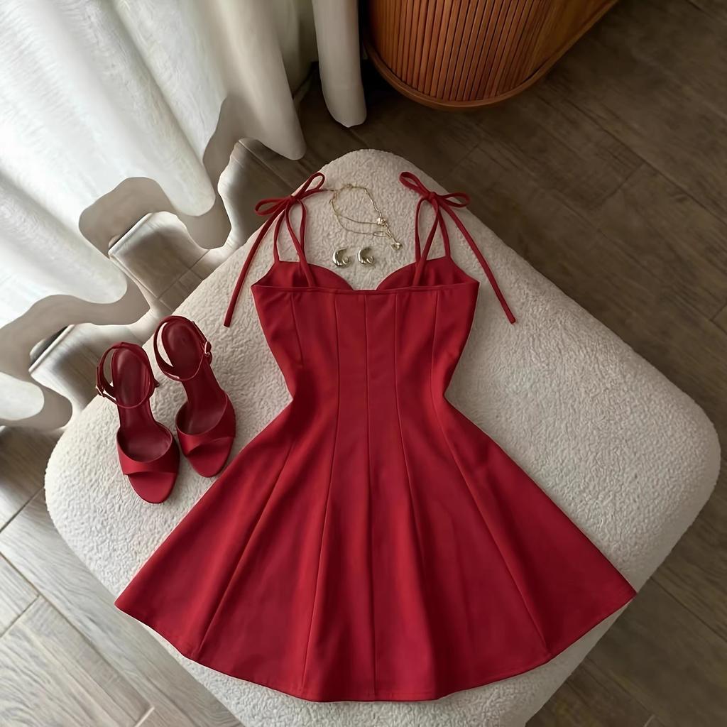 2026 Spring Suspender Heart-shaped Collar Dress, Strap Waist Swing Skirt, Pendant Decoration, Sweet and Spicy Girl Style