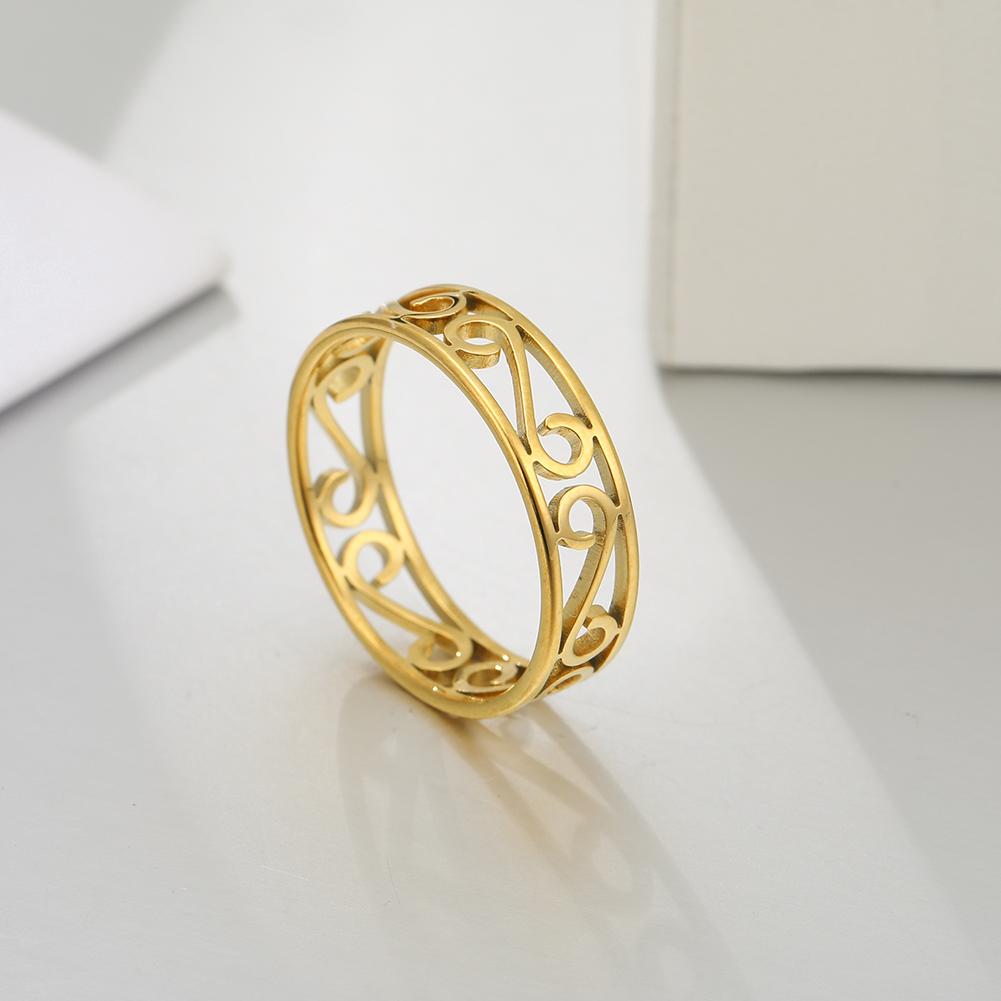 Skyrim Retro Filigree Stainless Steel Ring Cutout Elegant Gold Color Finger Rings Jewelry Wedding Gift for Women Friend