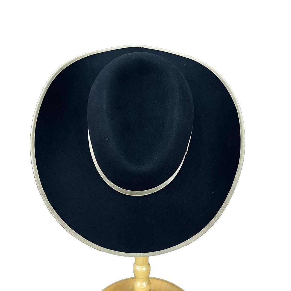 Cowboy Wind Sheep Filthatt, Enfärgad Med Dekorativ Filthatt