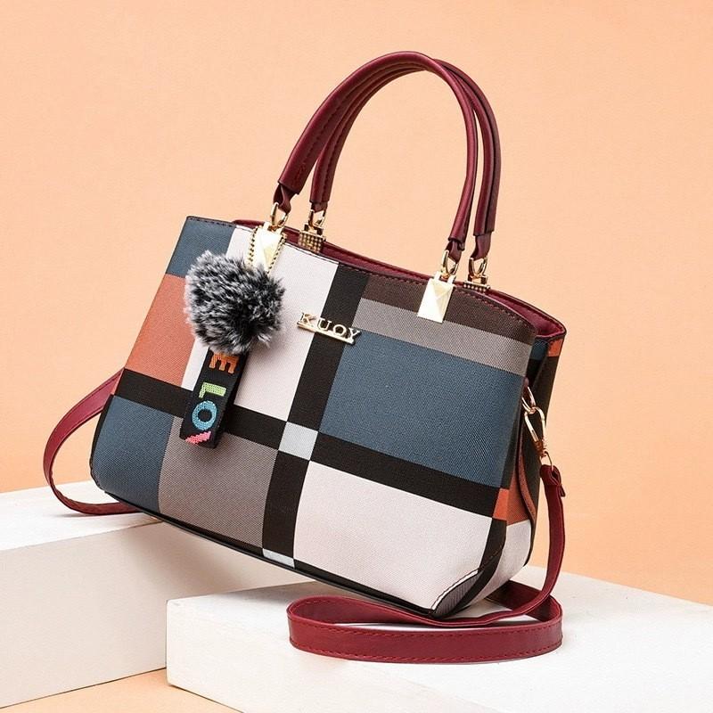 Fashionable Female Handbag With Large Capacity And Inner Zipper Pockets For Daily Carry