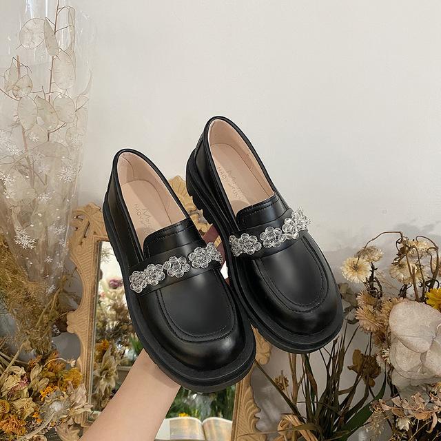 Kleine PU-Lederschuhe Damen Frühling Neue Dicke Sohle Slipper Schuhe Harajuku Stil Kristallblume Einzelne Schuhe Mary Jane Schuhe
