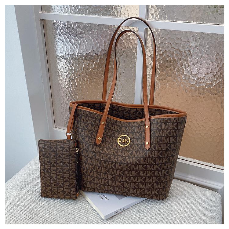 Bolsa Tote de Ombro Versátil de Grande Capacidade Quatro Estações 2025