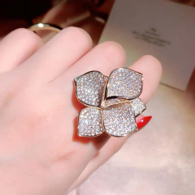 Women s Fashion Flower Ring - Exquisite Adjustable Light Luxury Trendy Design Adjustable Open