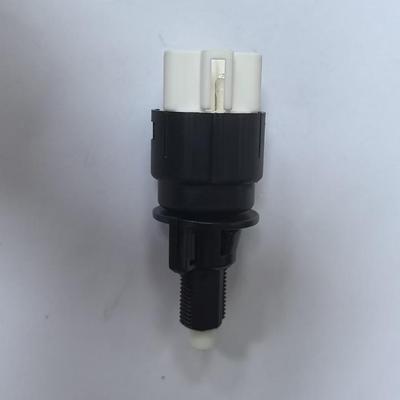 Dispositivos eléctricos para coche – Interruptores
