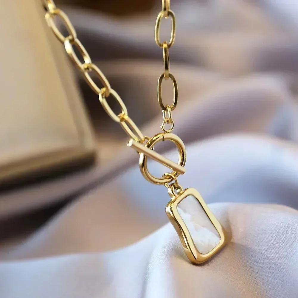 Geometric Trapezoidal Simulation Pearl Oyster Pendant Necklace for Women OT Buckle Chain Jewelry Gifts