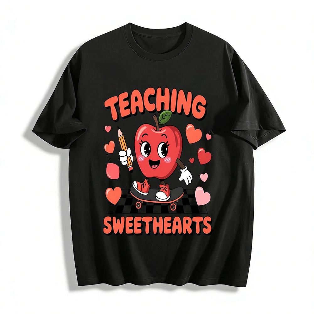 

Teaching Sweethearts Apple Skateboard Graphic Teacher Top Pure cotton T-shirt XXS