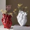 Creative Heart-Shaped Heart Vase Vases For Flowers Sculpture Customized Vase Heart-Shaped Art Resin Vase Desktop Home Decoration