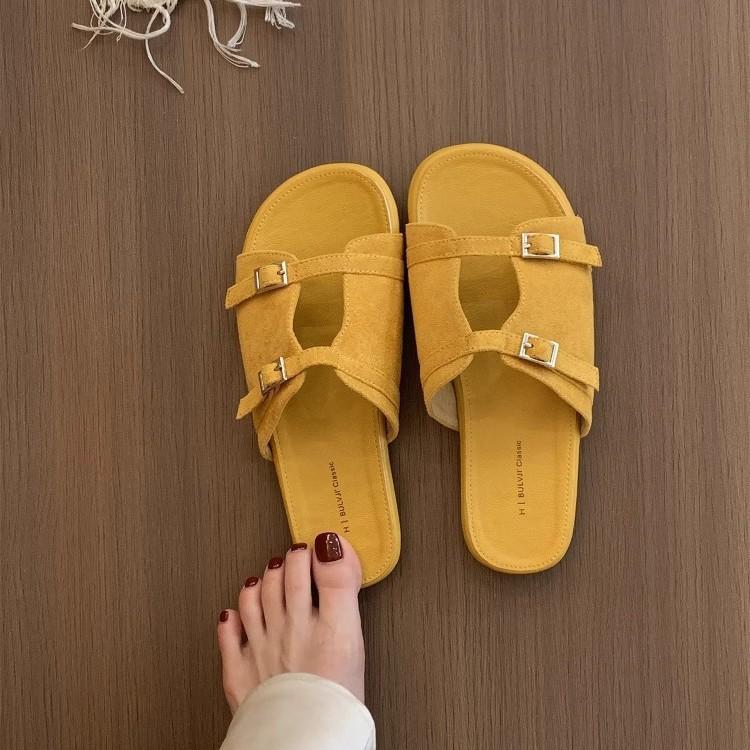 French retro Korean silver slippers women's summer outer wear holiday new one-word sandals seaside beach flat sandals