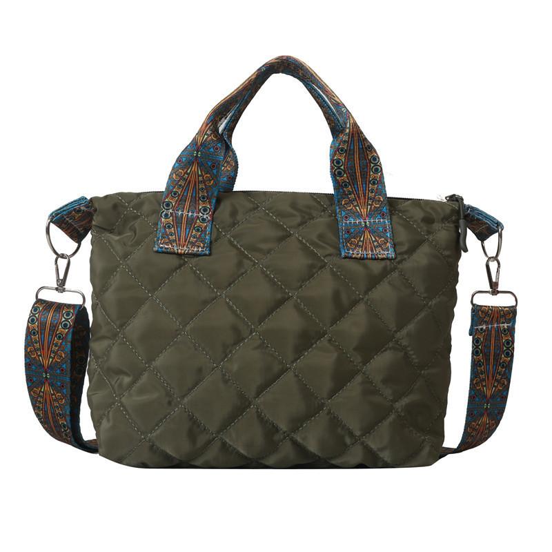 Stylish Winter Embroidered Crossbody Shoulder Bag For Women 2023 Trendy Quilted Handbag