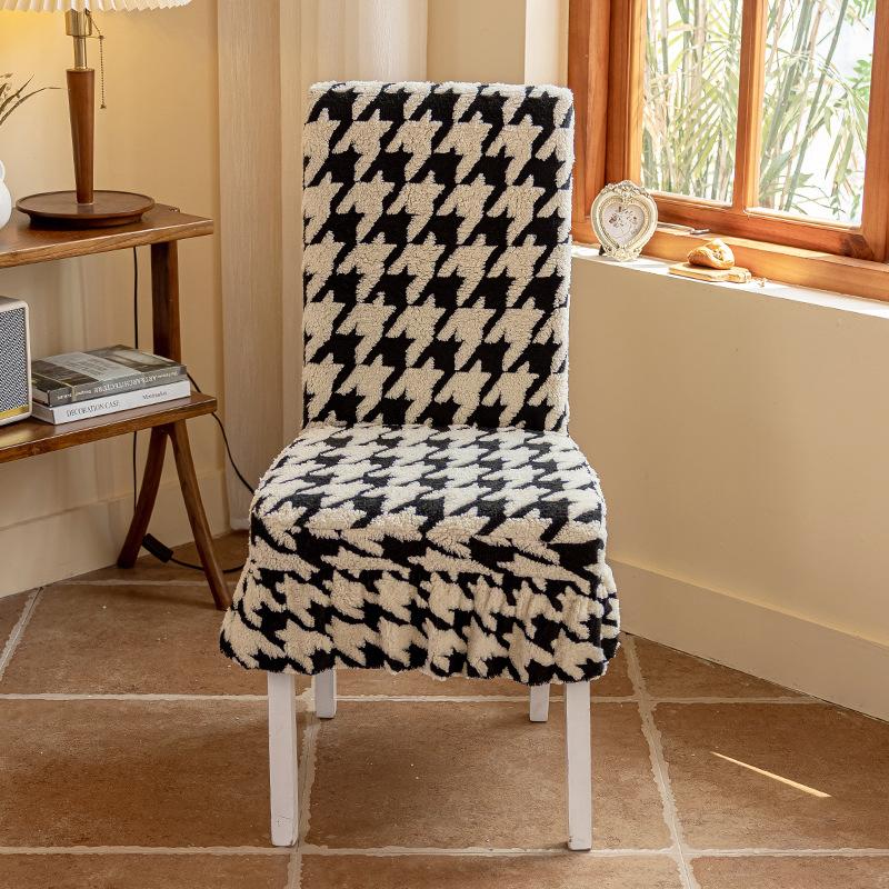 

Autumn New Chair Cover Winter Comfort Velvet Thickened Dining Table Chair Cover Universal Universal Stool Cover 42*38*38cm