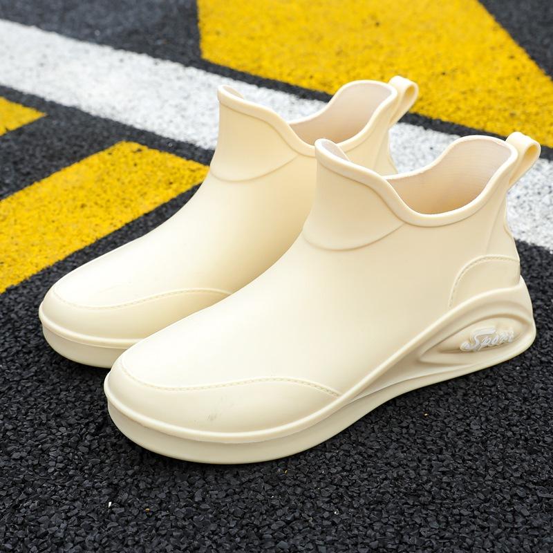 Rain Shoes Women's Lightweight Overshoes Fleece Wear-resistant Rubber Shoes Low-top Fashion Outer Wear Short Rain Boots Non-slip Water Shoes Fashion