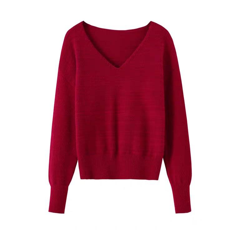 Yang Chaoyue Red Christmas Sweater: Women's Loose Knit Pullover for Autumn/Winter