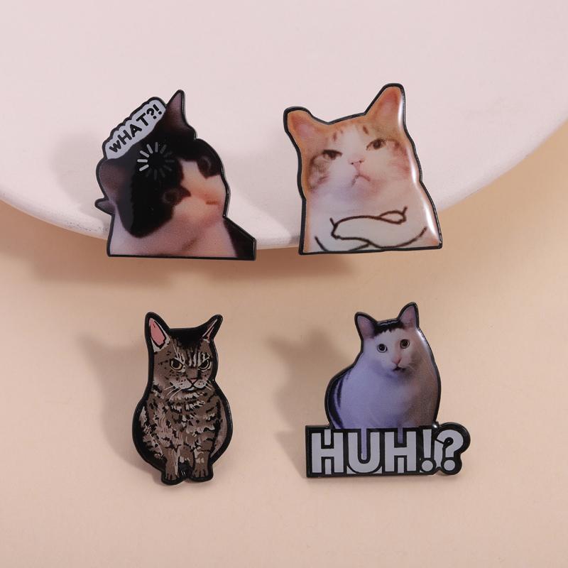 HUH White Cat Enamel Pins Funny Kitten Expressions Brooches Lapel Backpack Badge Fashion Jewelry Accessories Gifts for Friends