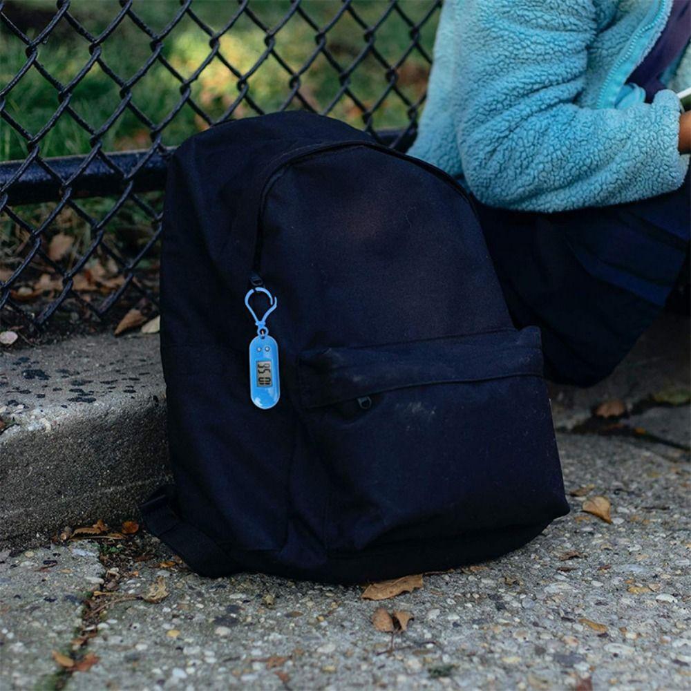 Key Display Digital Electronic Clock Keychain Oval Watch Mini LED Digital Clock Quiet Test