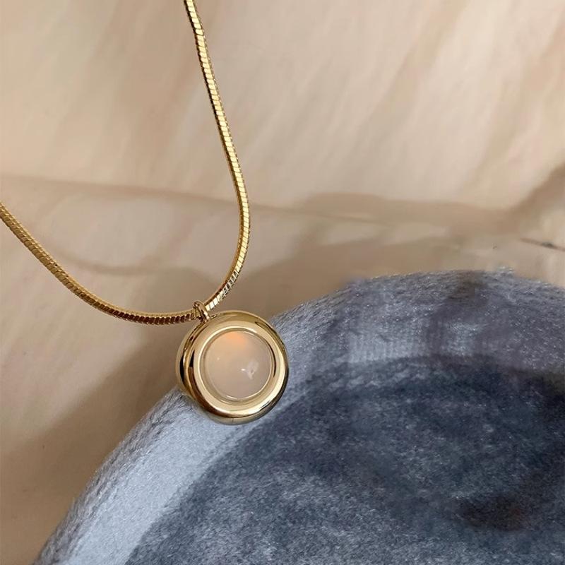 

PANJBJ 925 Sterling Silver Geometry Necklace for Women Golden Crystal Snake Bone Chain Minimalism Commute Jewelry Gift Dropship