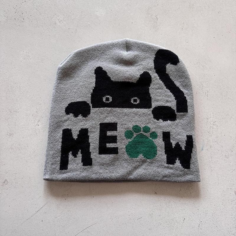 Acrylic Knit Hat For Women With High Top Design And No Brim For Cold Weather