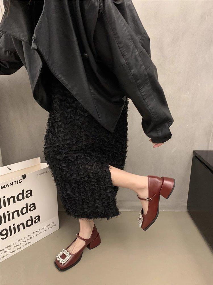 

French retro thick heel rhinestone single shoes women s autumn and winter new Korean version temperament late evening wind fairy high heel Mary Jane 40 бордовый