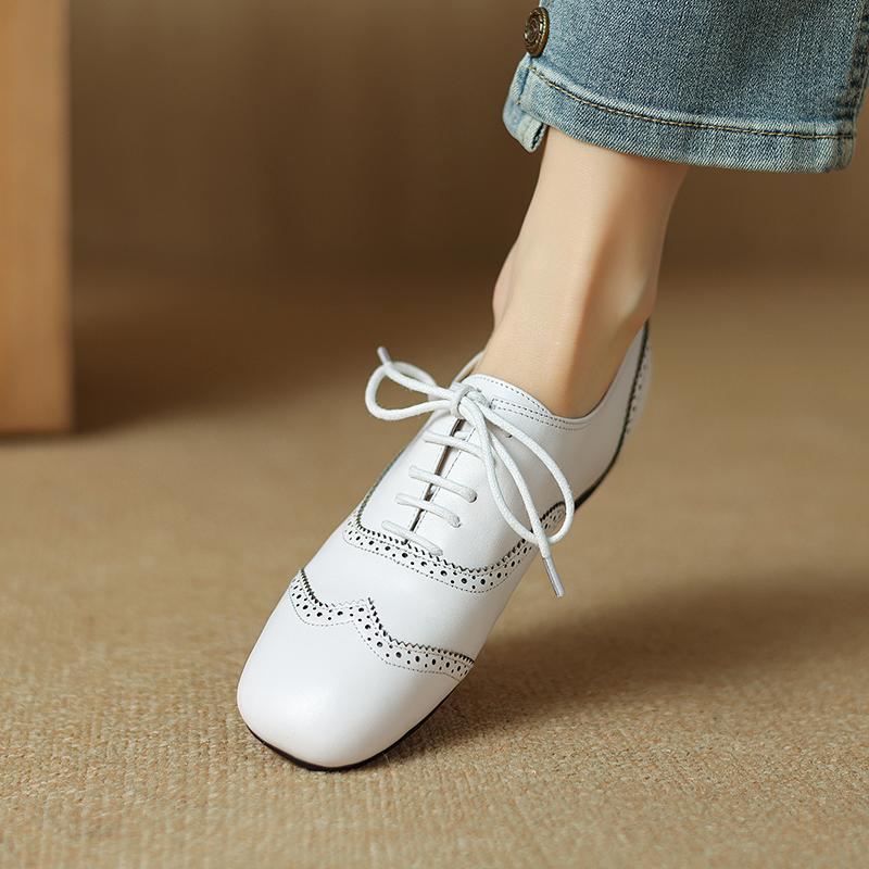 Fashion 2025 Women's New Spring Autumn Square Headed Genuine Leather Carved Lace Up Customized Large Low Heel Fashion Black Single Shoes