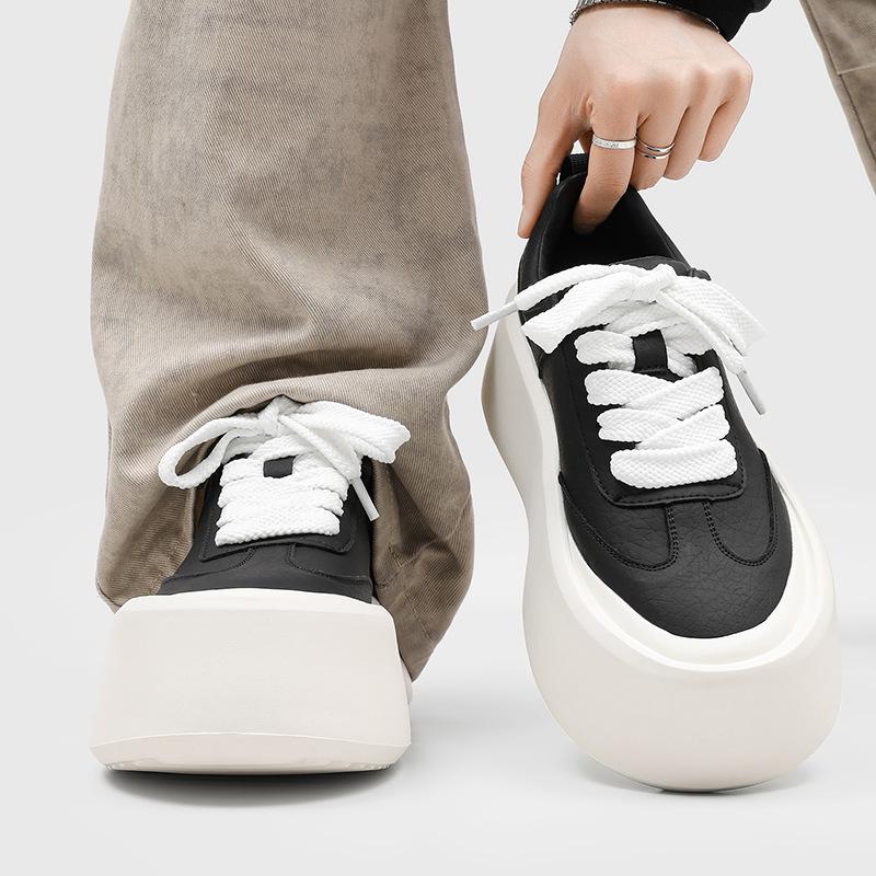 Black And White Board Shoes Versatile Muffin Shoes Big Head Biscuit Shoes Thick Sole Super Fire Simple Men Breathable White Shoes Increase Height