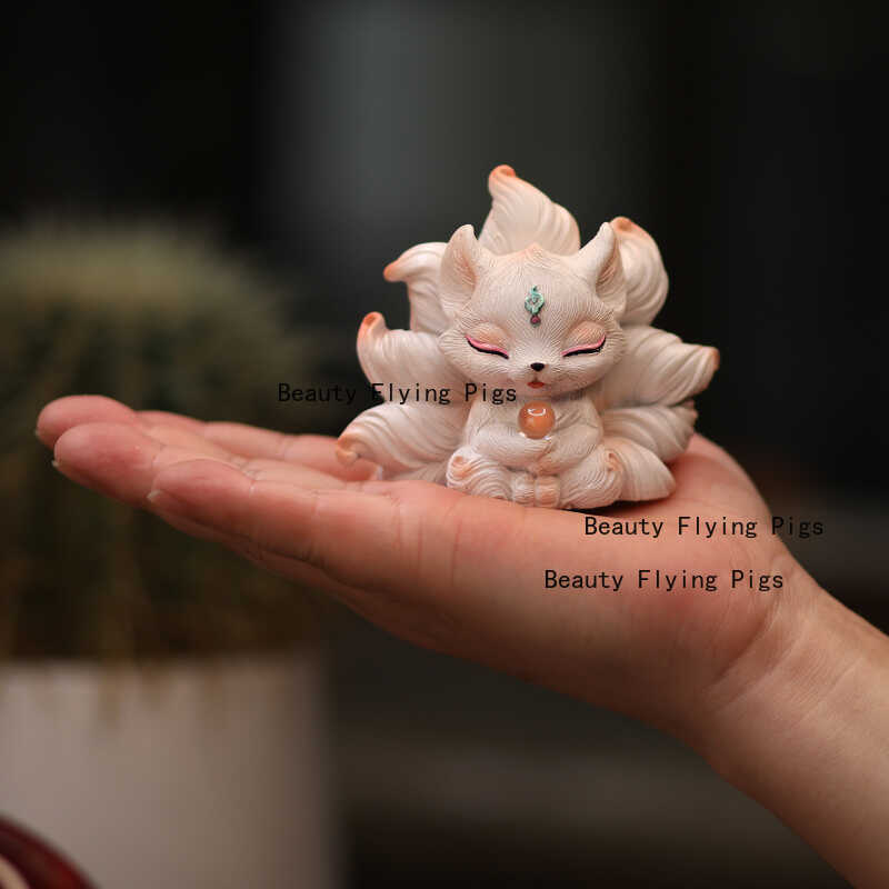 1pc Resin Nine Tailed Fox Ornament Car Accessories and Ornaments Center Console Decoration Desktop Animal Crafts Fox Model