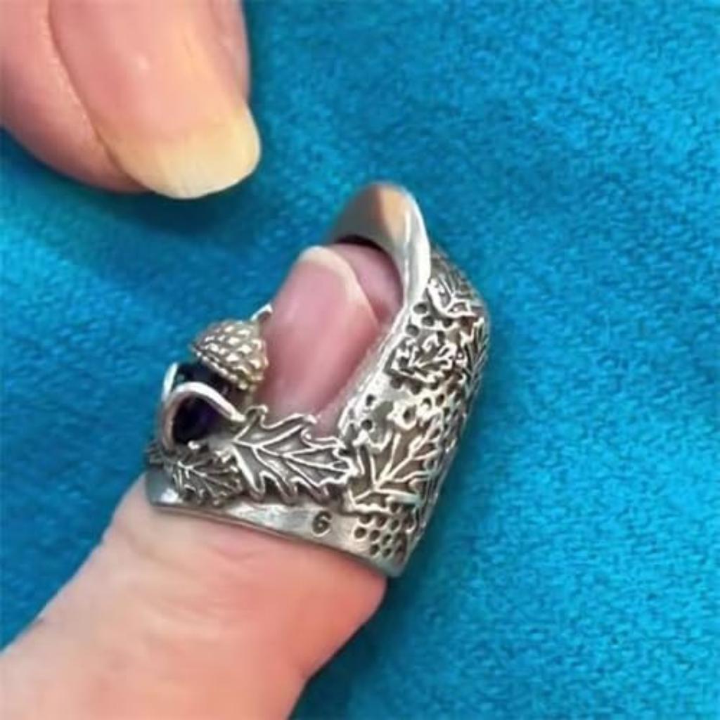 Thimbles for Hand Sewing Quilting, Sewing Thimble, Open Nail Acorn Finger Protector Finger Shield Ring, Sewing Quilting Accessories DIY Sewing Tools