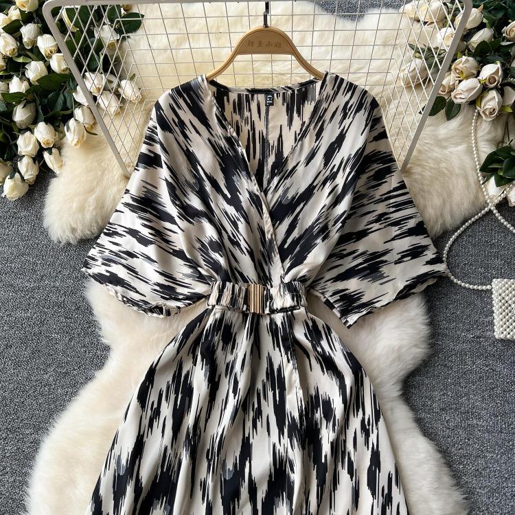 Vintage Elegant V Neck Split Print Short Sleeve Dress Chic Slim A Line Vestidos Summer Vacation Party Women Fashion Dresses