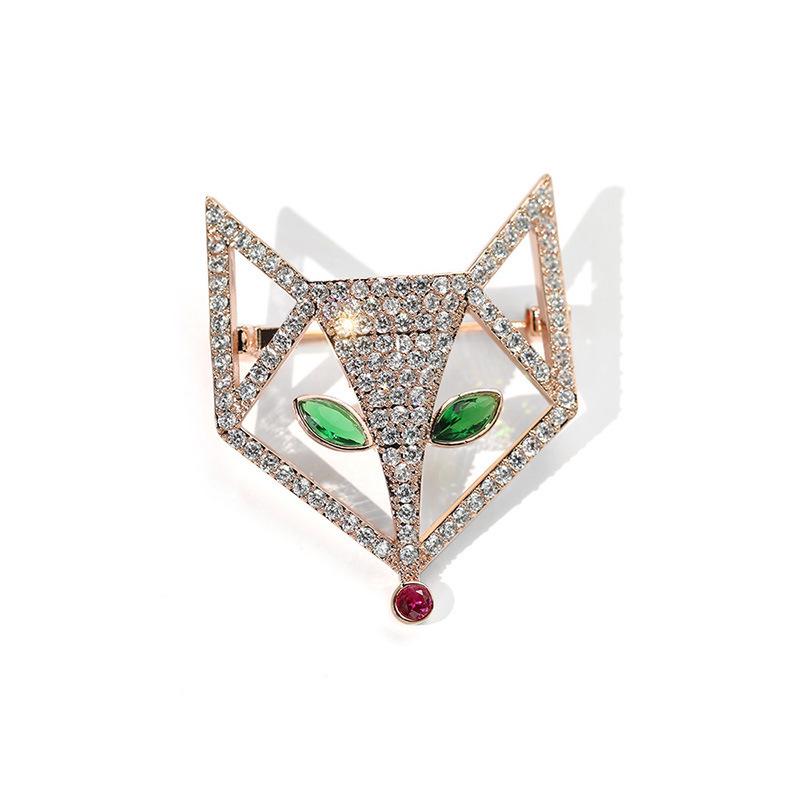 Zirconia Fox Mask Brooch: Luxury, Versatile, Elegant High-End Cardigan Pin Accessory.